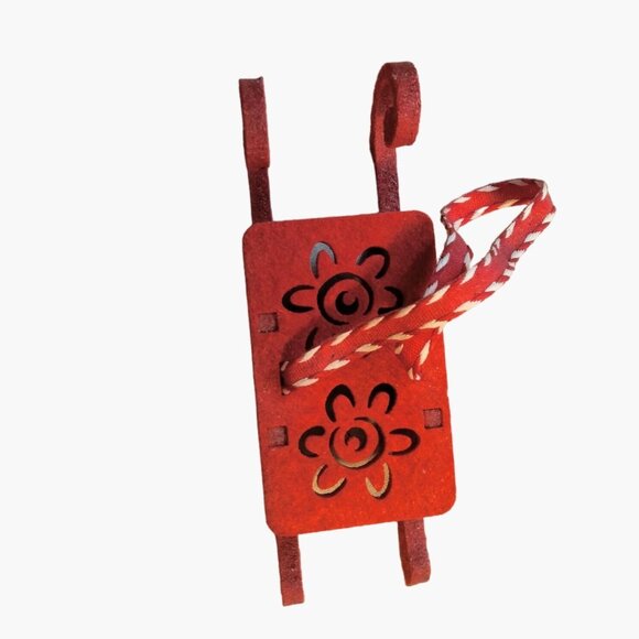 Red Felt Sled Christmas Ornament Ribbon Hanger flower Cutout Vintage - Picture 3 of 6